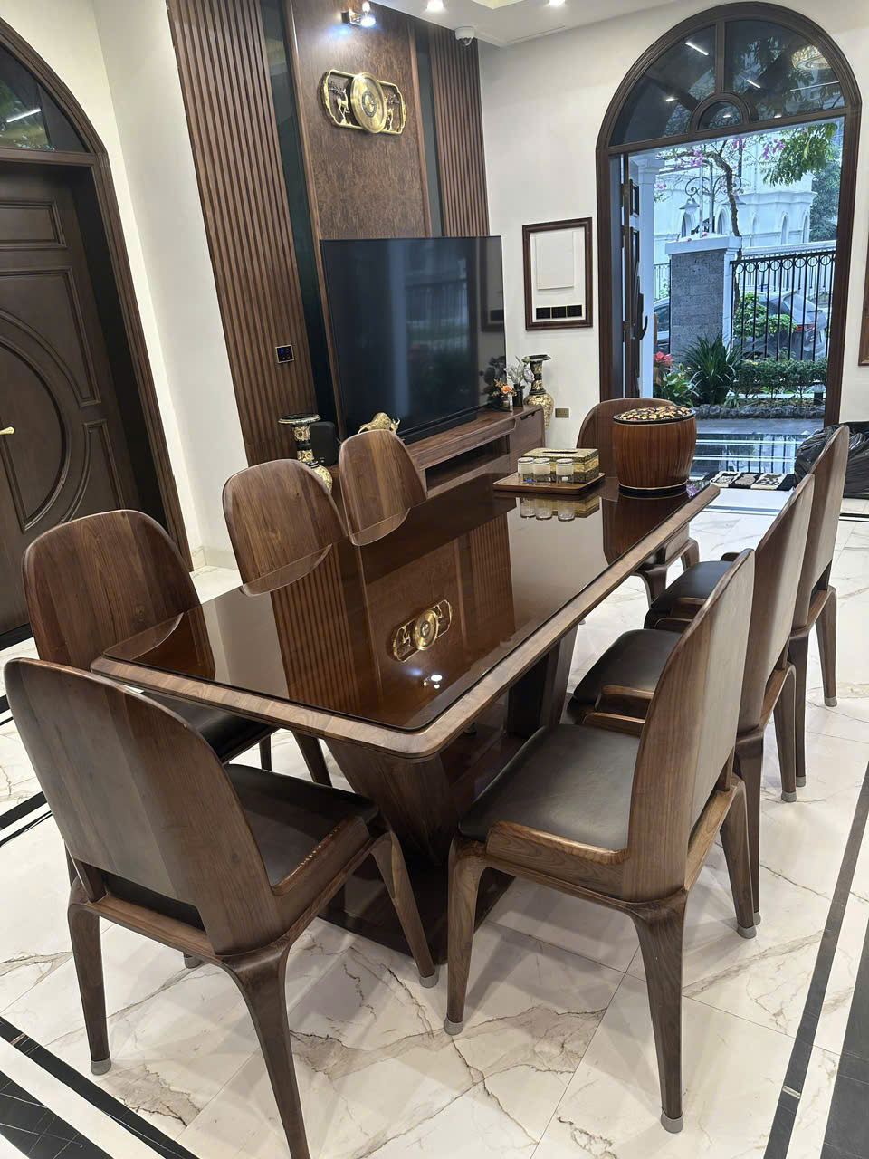 Đồ gỗ tự nhiên mất giá trị nếu không được bảo trì đúng cách