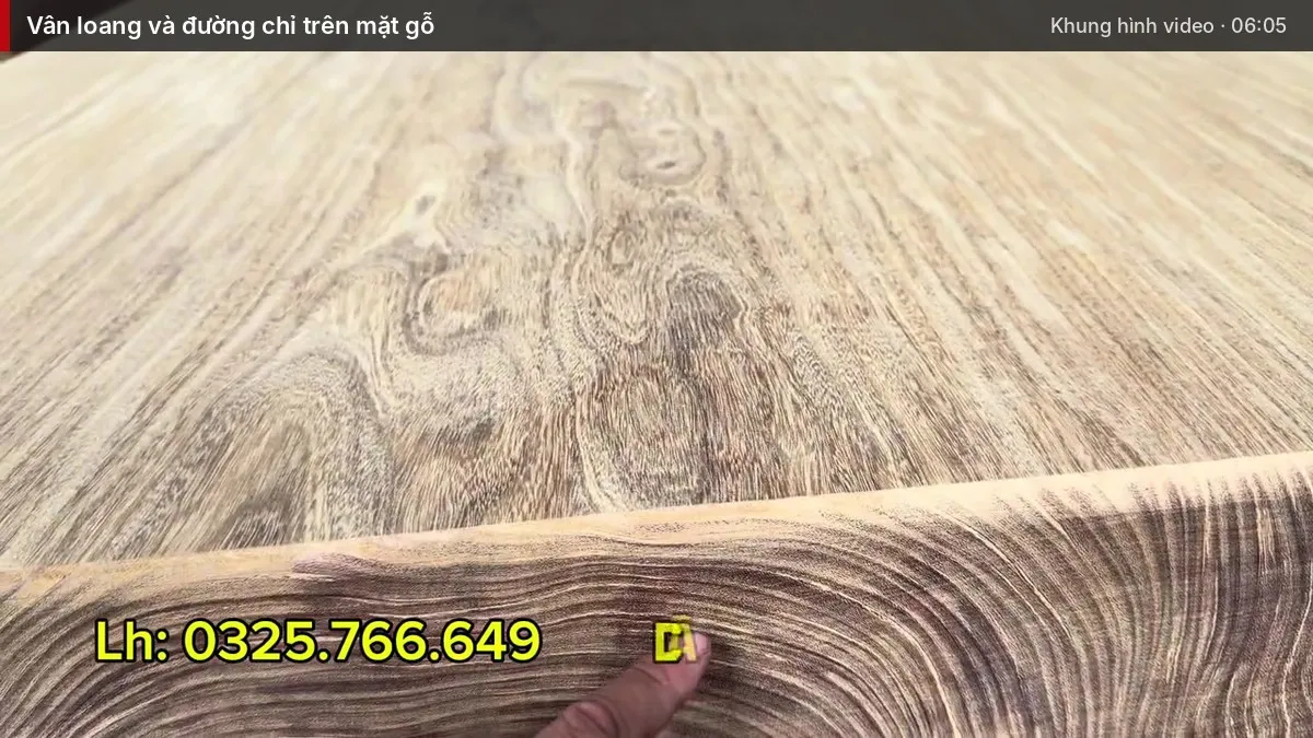 Vân loang và đường chỉ trên mặt gỗ Vân loang và đường chỉ trên mặt gỗ