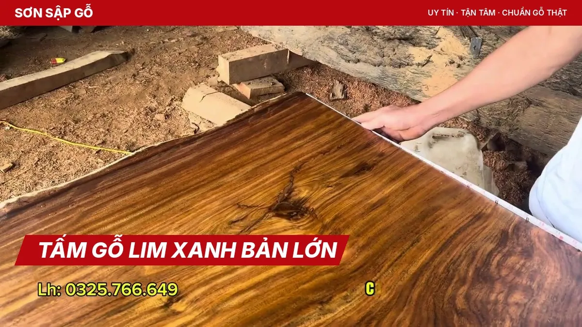 Tấm gỗ lim xanh bản lớn, vân tự nhiên