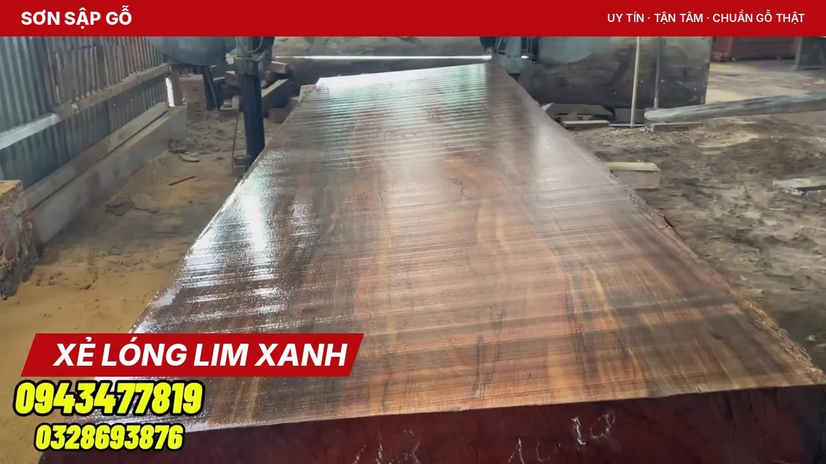 Tấm lim xanh xịt nước, vân lộ rõ
